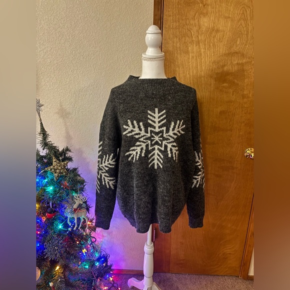 Michelle Mae Charcoal and Cream Snowflake Holiday Sweater - Picture 1 of 7